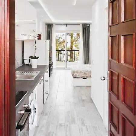Apartment Wonderful Holidays, Ocean View, Close To The Beach *