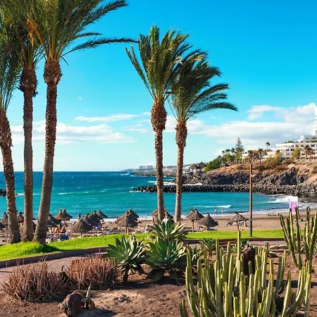Wonderful Holidays, Ocean View, Close To The Beach Apartment